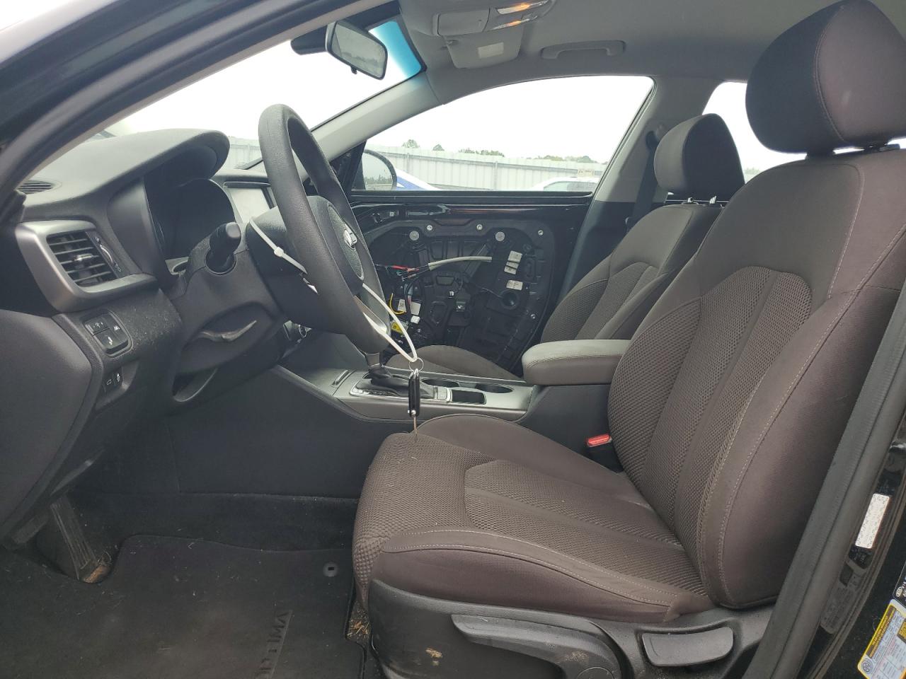 2020 Kia Optima Lx VIN: 5XXGT4L33LG398052 Lot: 81482105