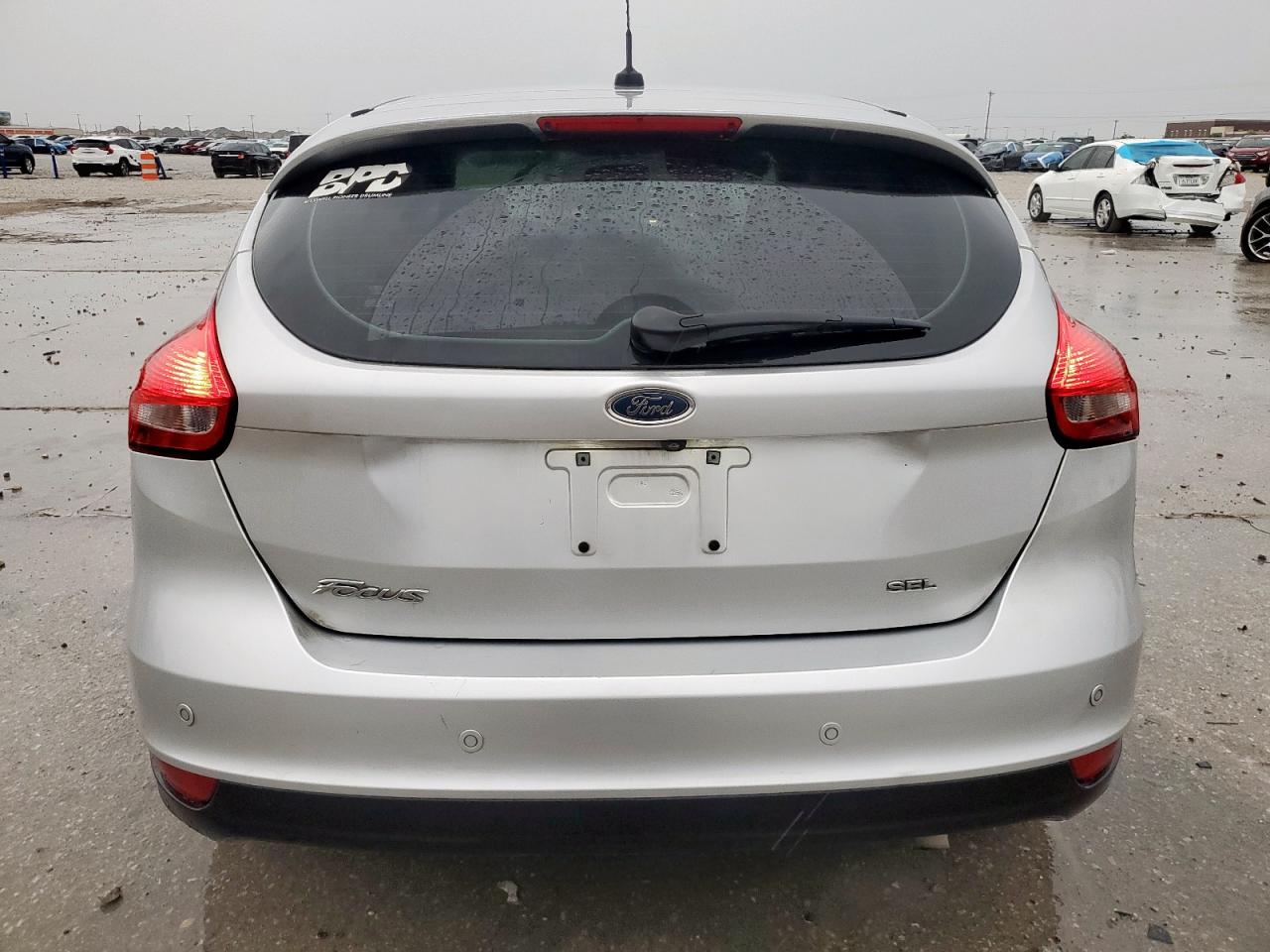 2017 Ford Focus Sel VIN: 1FADP3M22HL255131 Lot: 83801365