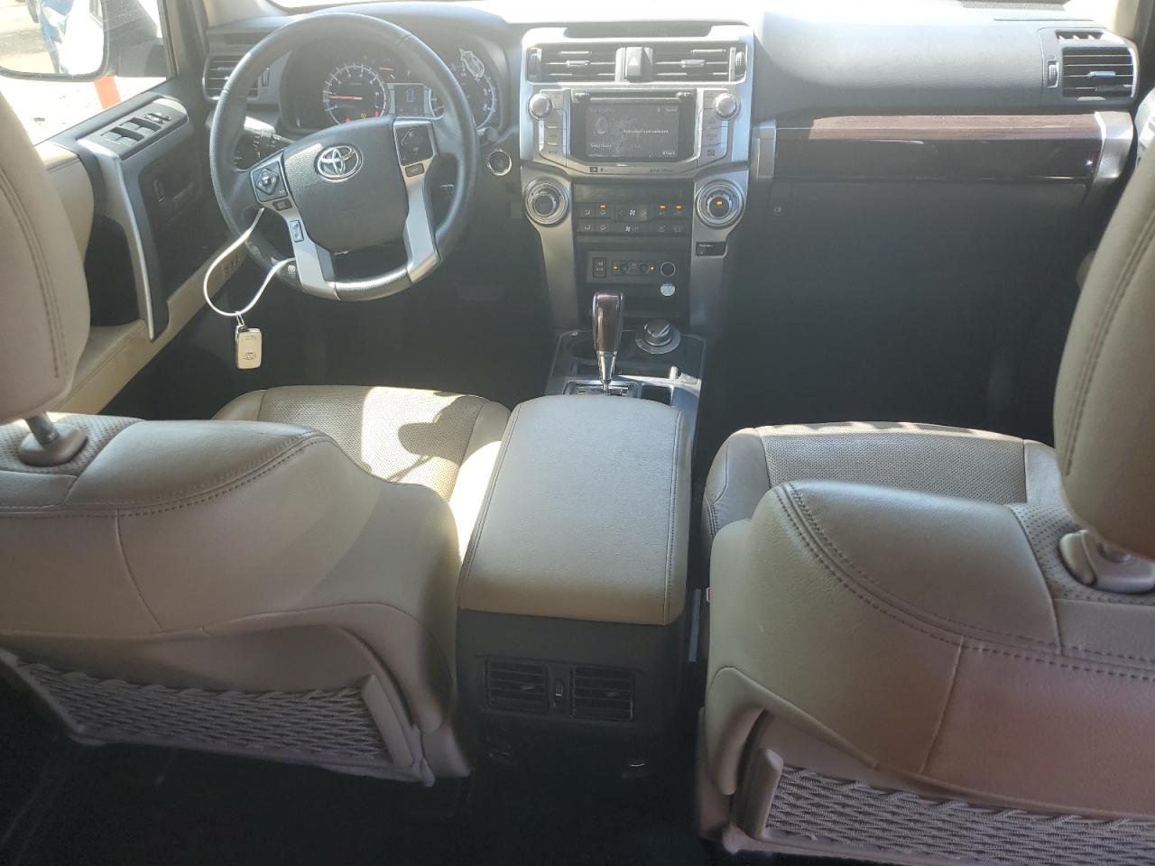 2019 Toyota 4Runner Sr5/Sr5 Premium VIN: JTEBU5JR0K5648978 Lot: 81232175