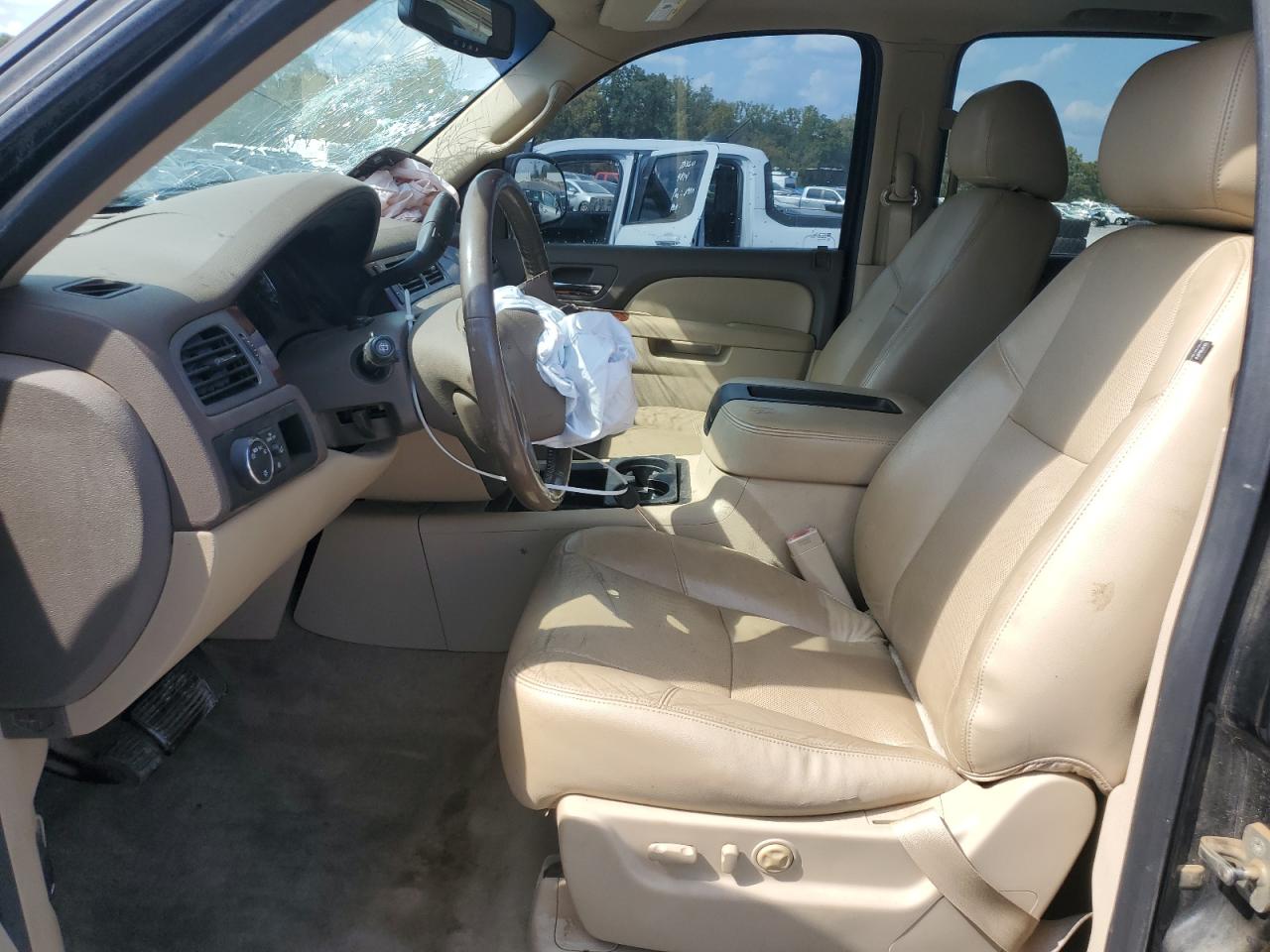 2014 GMC Yukon Xl C1500 Slt VIN: 1GKS1KE01ER236576 Lot: 83852645