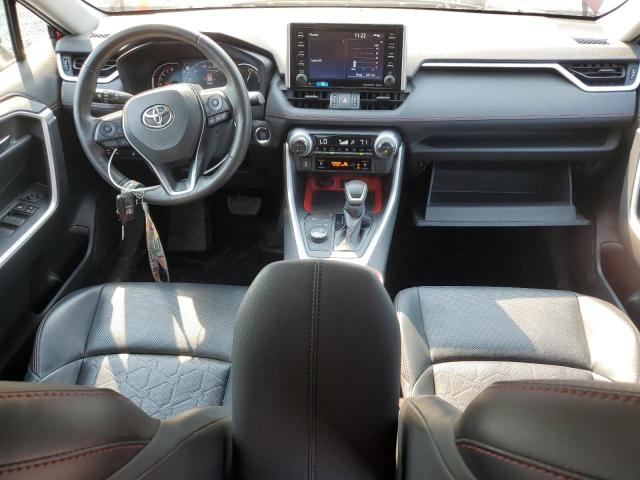  TOYOTA RAV4 2021 Красный