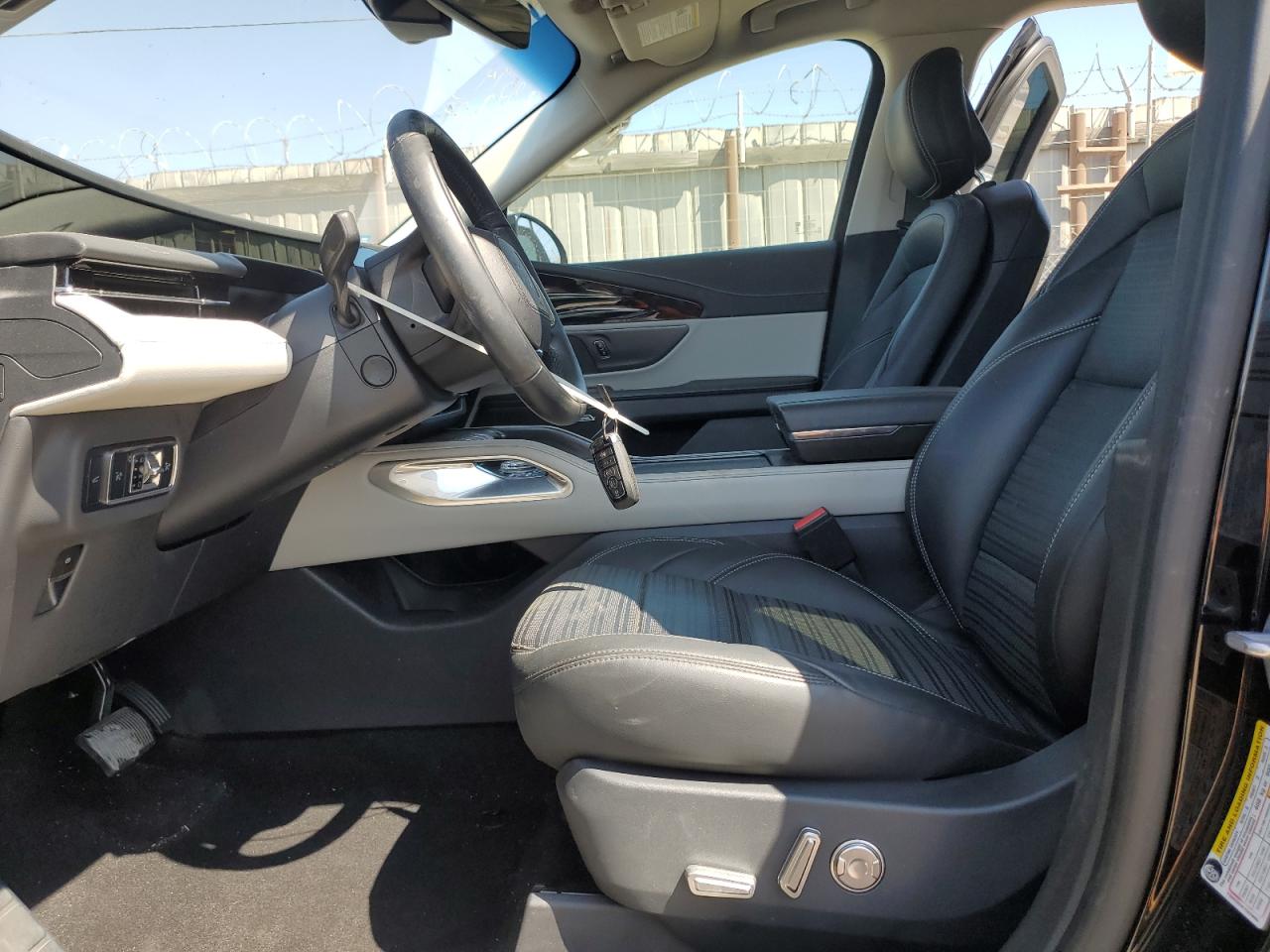 2024 Lincoln Nautilus Reserve VIN: 5LMPJ8KA4RJ826981 Lot: 81811075