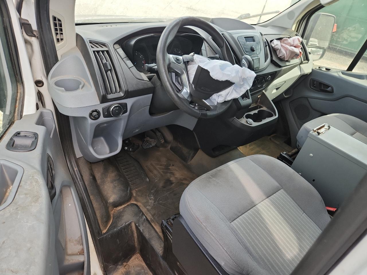 2017 Ford Transit T-250 VIN: 1FTYR2CG1HKA95813 Lot: 71812505