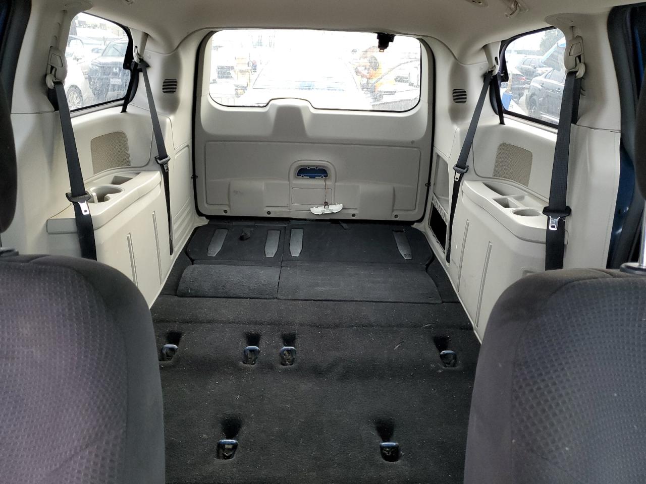 2011 Dodge Grand Caravan Express VIN: 2D4RN4DG5BR727895 Lot: 80963915