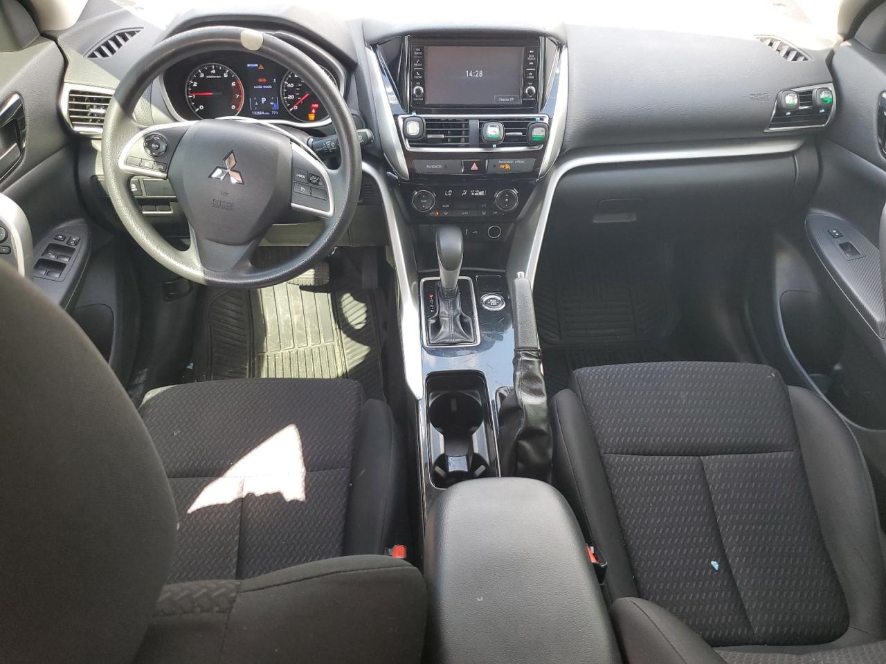 2019 Mitsubishi Eclipse Cross Es VIN: JA4AT3AA0KZ034033 Lot: 84009345