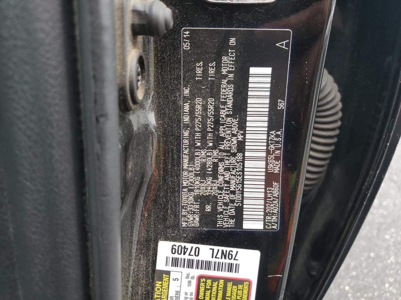 2014 Toyota Sequoia Platinum VIN: 5TDDY5G15ES105188 Lot: 83817025