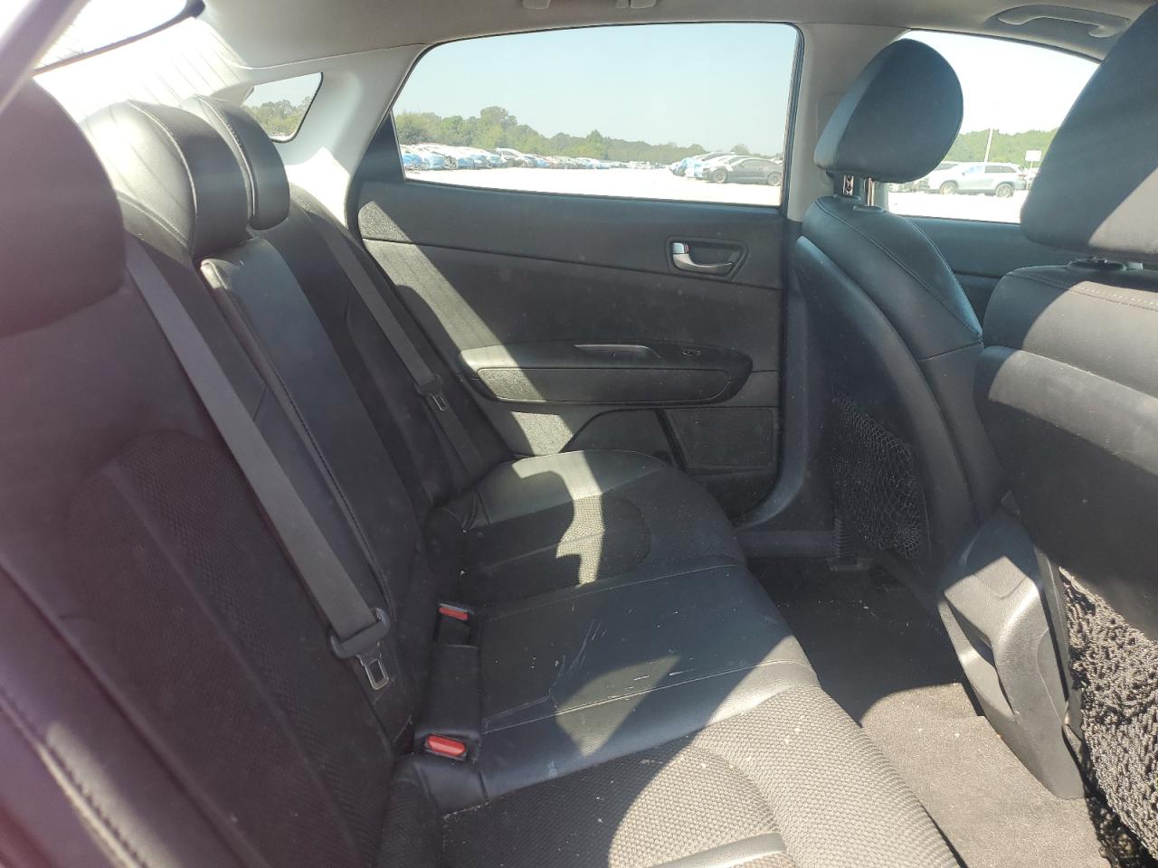 2019 Kia Optima Lx VIN: 5XXGT4L32KG362786 Lot: 80752435