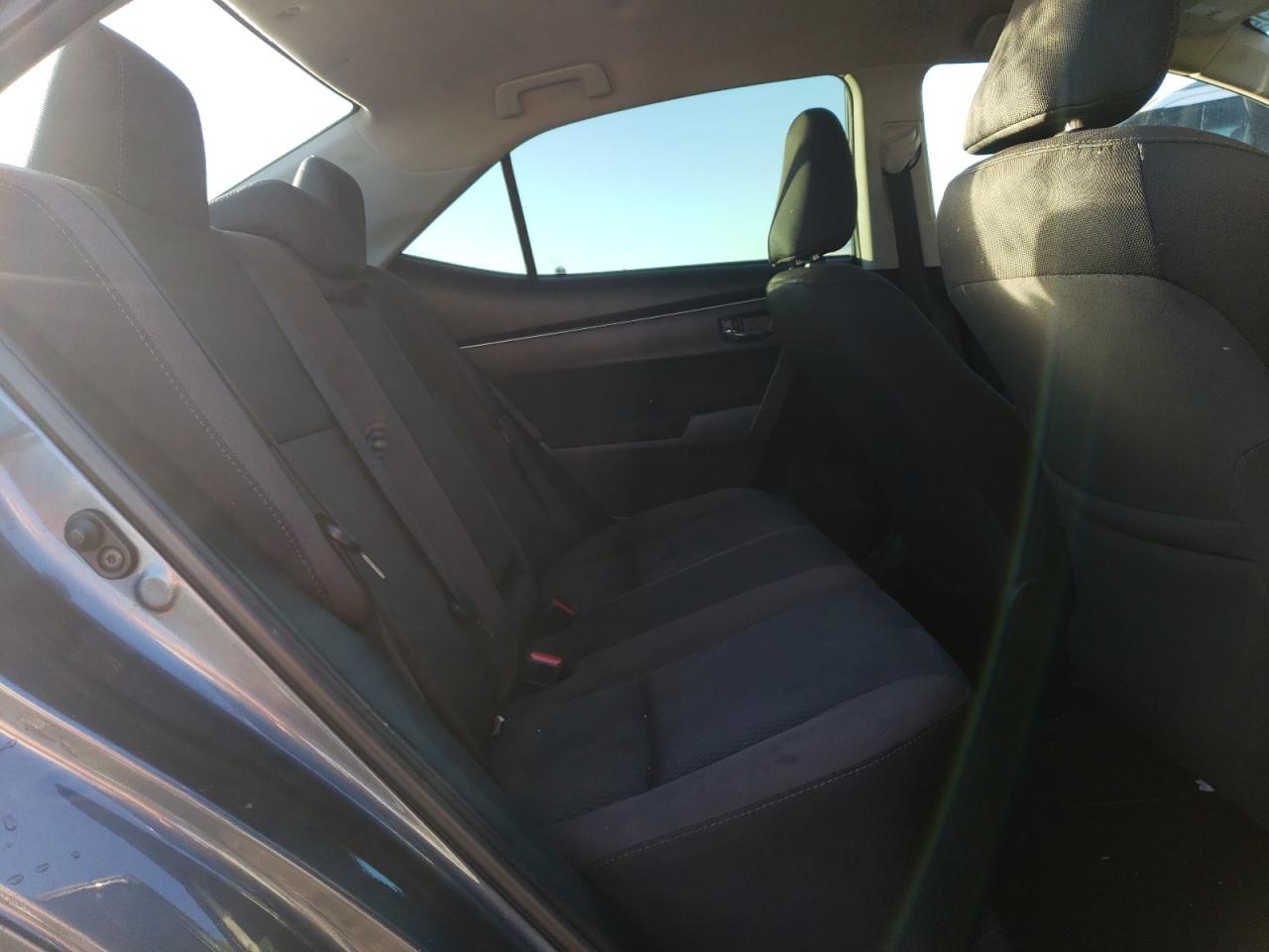 2017 Toyota Corolla L VIN: 2T1BURHE3HC958195 Lot: 83798805