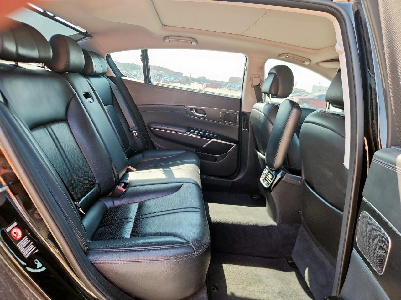 2015 Kia K900 VIN: KNALU4D44F6026285 Lot: 80458135