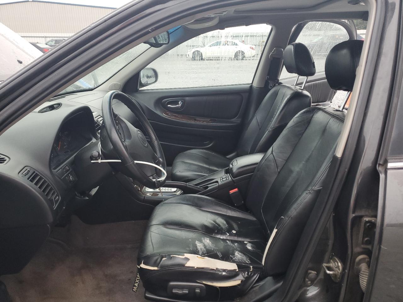 2001 Nissan Maxima Gxe VIN: JN1CA31A21T320006 Lot: 81894045