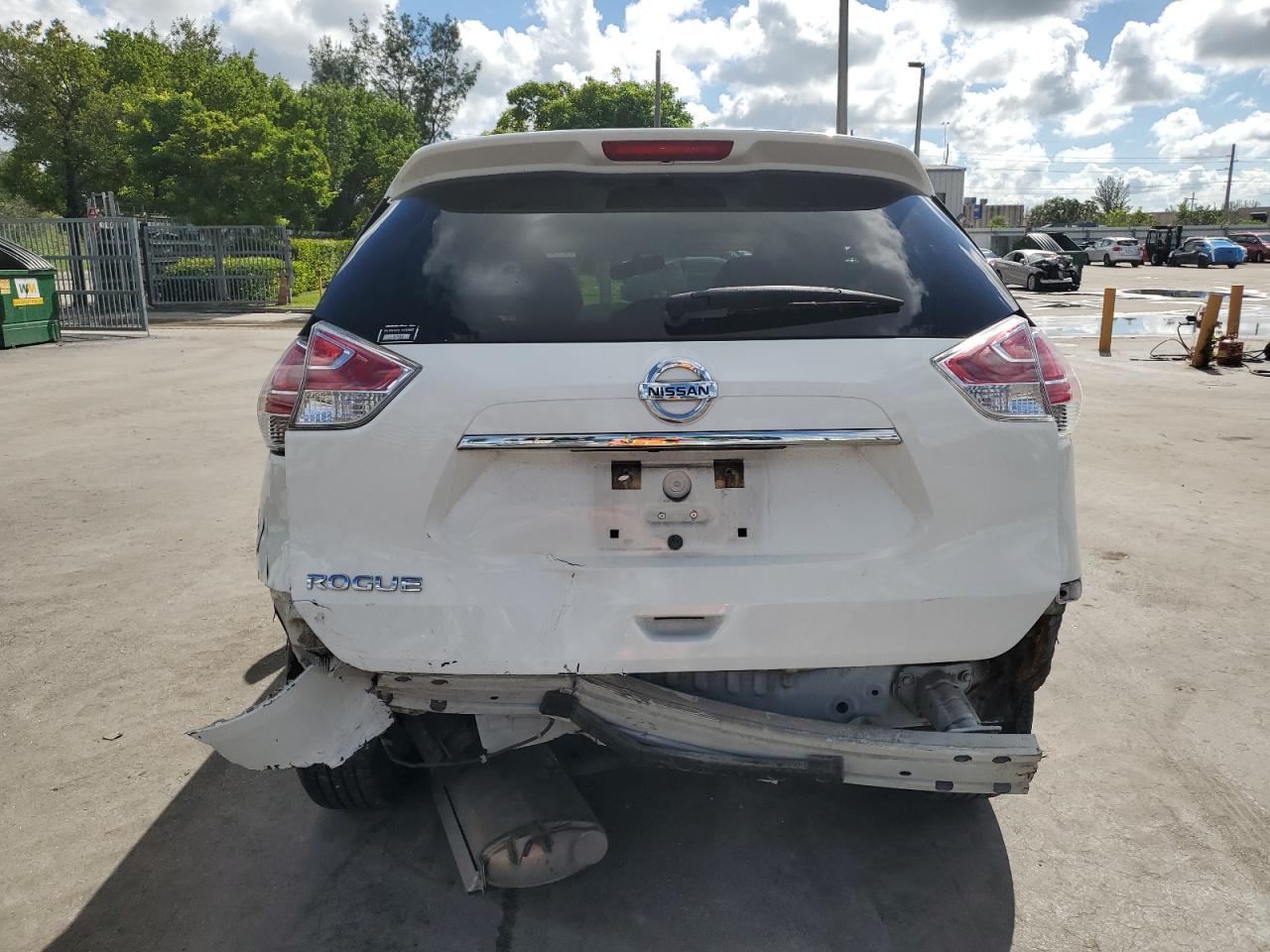 2016 Nissan Rogue S VIN: KNMAT2MT2GP599982 Lot: 81204665