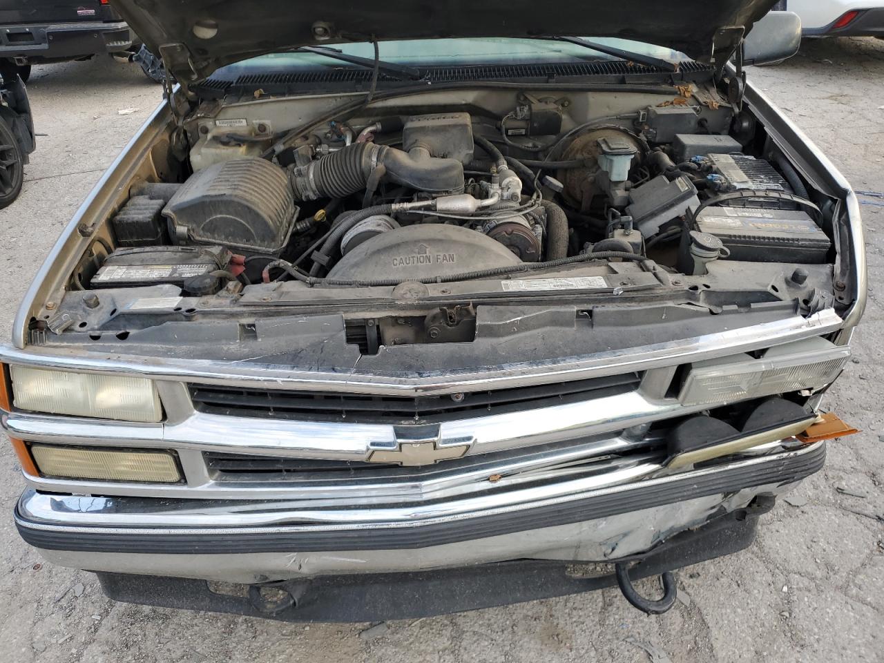 1999 Chevrolet Tahoe K1500 VIN: 1GNEK13R8XJ573420 Lot: 80069155