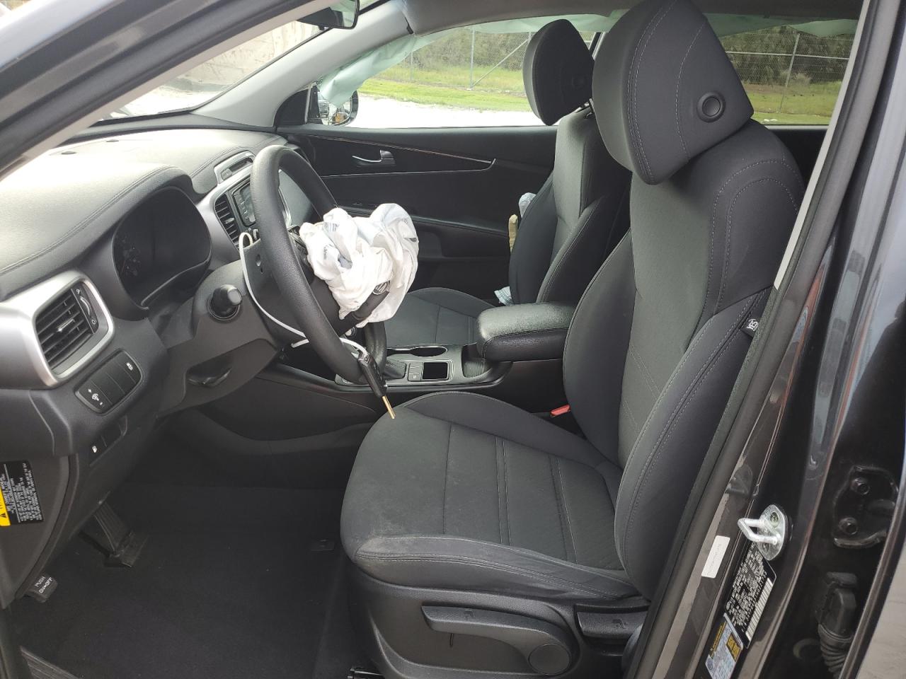 2017 Kia Sorento Lx VIN: 5XYPG4A31HG221753 Lot: 81830765