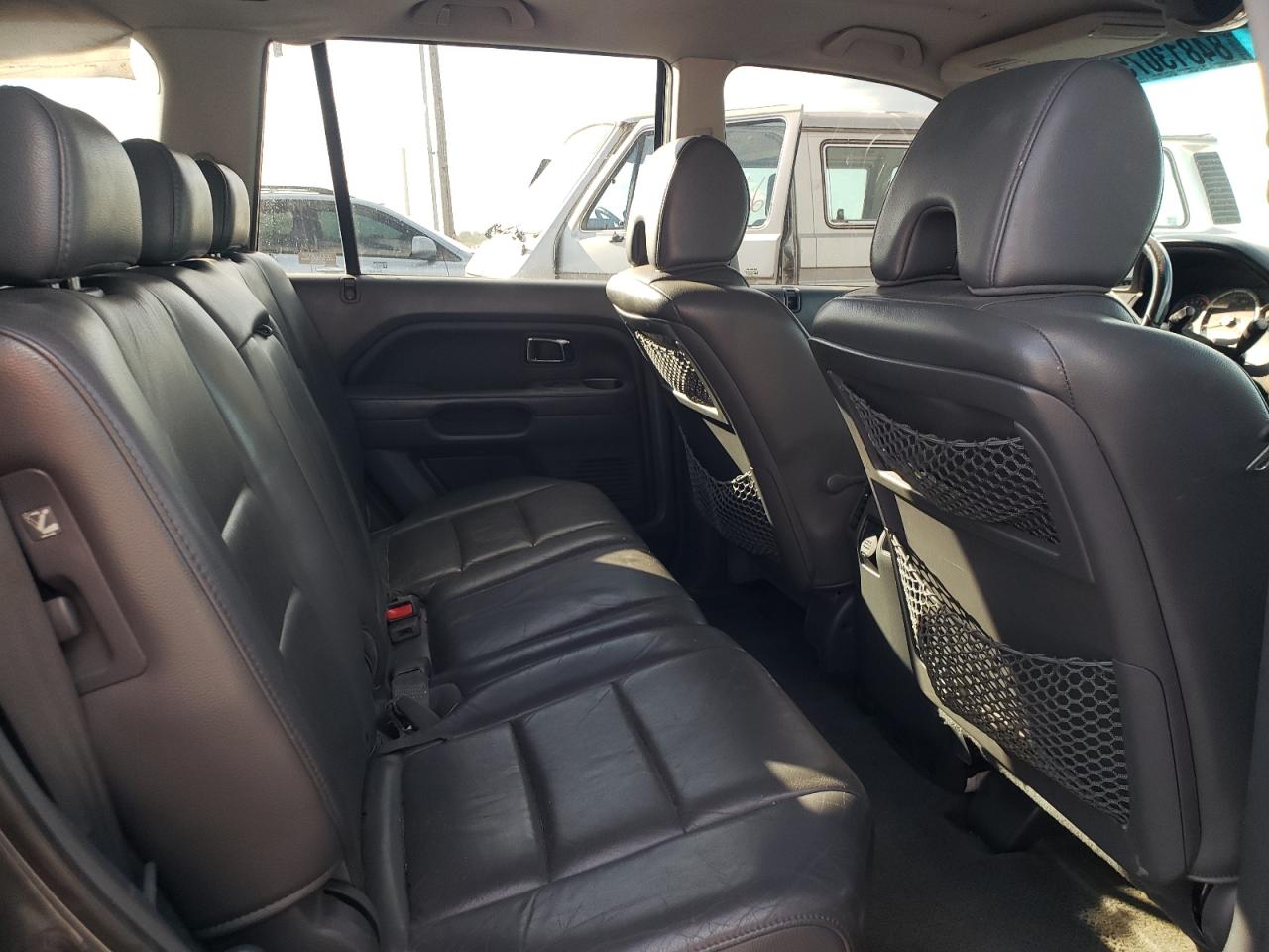 2006 Honda Pilot Ex VIN: 5FNYF28566B023211 Lot: 84813075