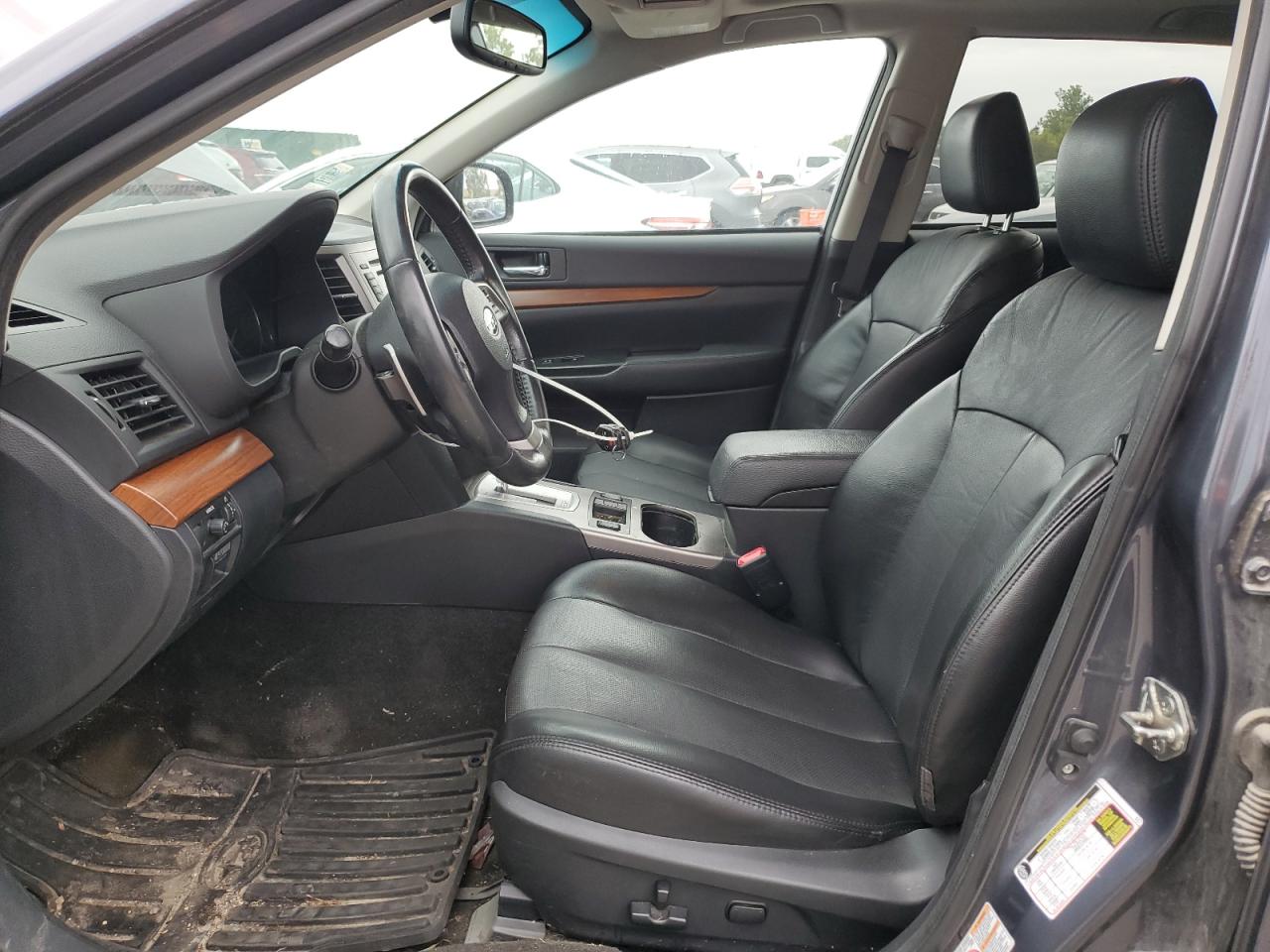 2014 Subaru Outback 2.5I Limited VIN: 4S4BRBLC7E3271218 Lot: 84034975