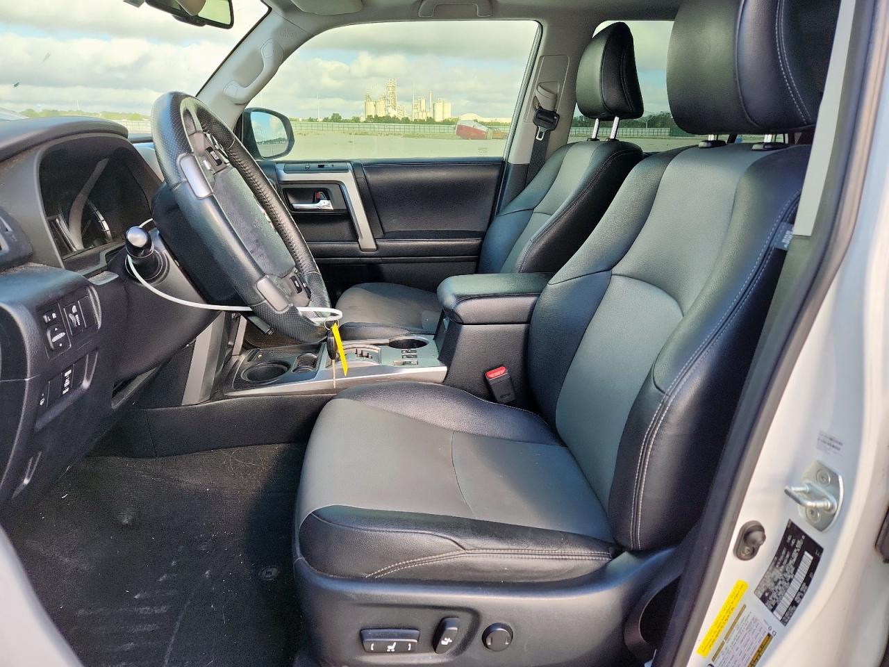 2016 Toyota 4Runner Sr5 VIN: JTEZU5JR2G5118209 Lot: 81738265