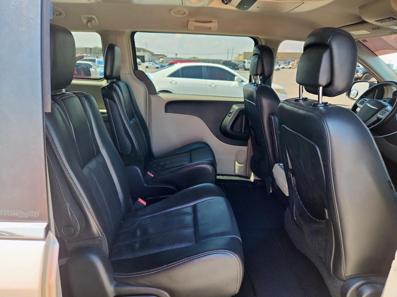 2012 Chrysler Town & Country Touring VIN: 2C4RC1BG6CR289586 Lot: 81152795