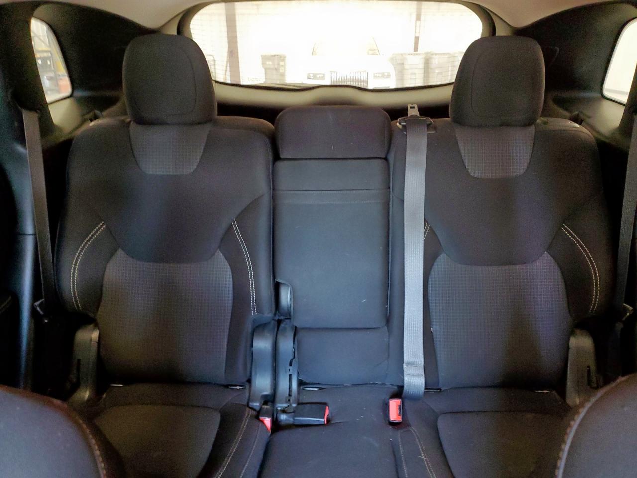 2015 Jeep Cherokee Latitude VIN: 1C4PJMCB8FW697424 Lot: 71848055