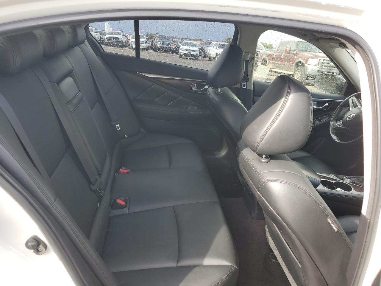 2018 Infiniti Q50 Luxe VIN: JN1EV7AP0JM360653 Lot: 81280695