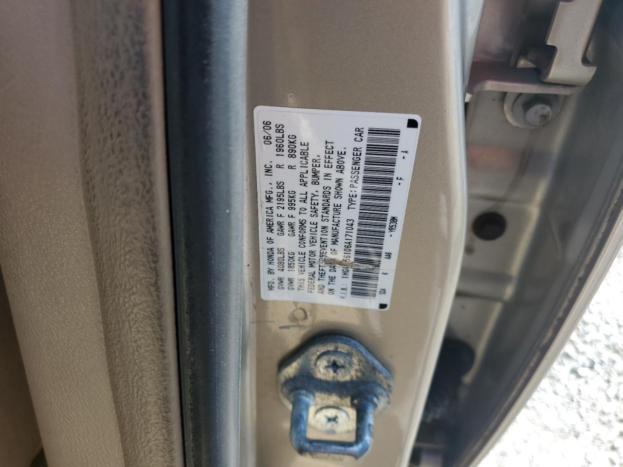 2006 Honda Accord Value VIN: 1HGCM56106A171043 Lot: 72065445