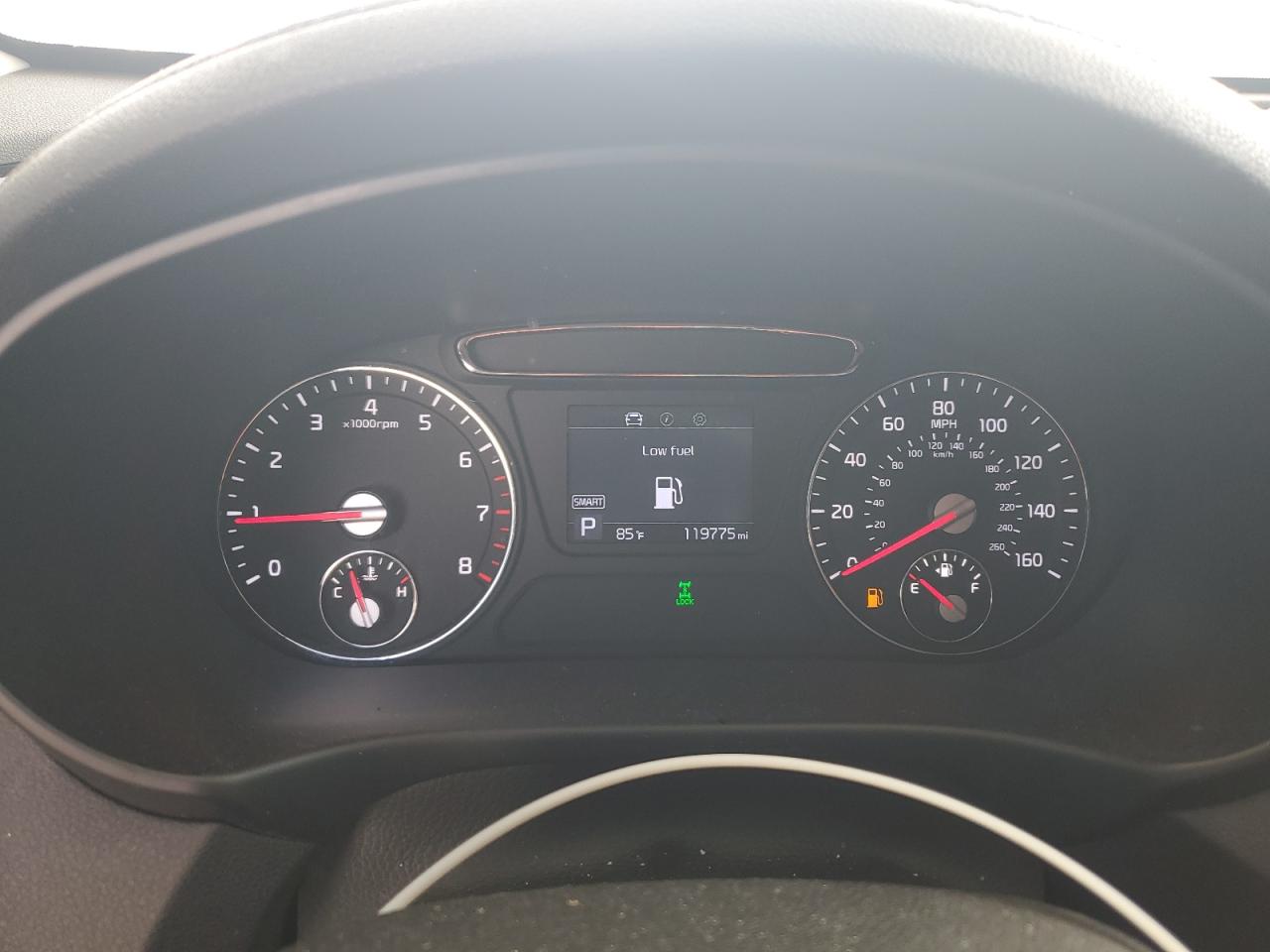 2020 Kia Sorento L VIN: 5XYPGDA31LG671640 Lot: 81290975