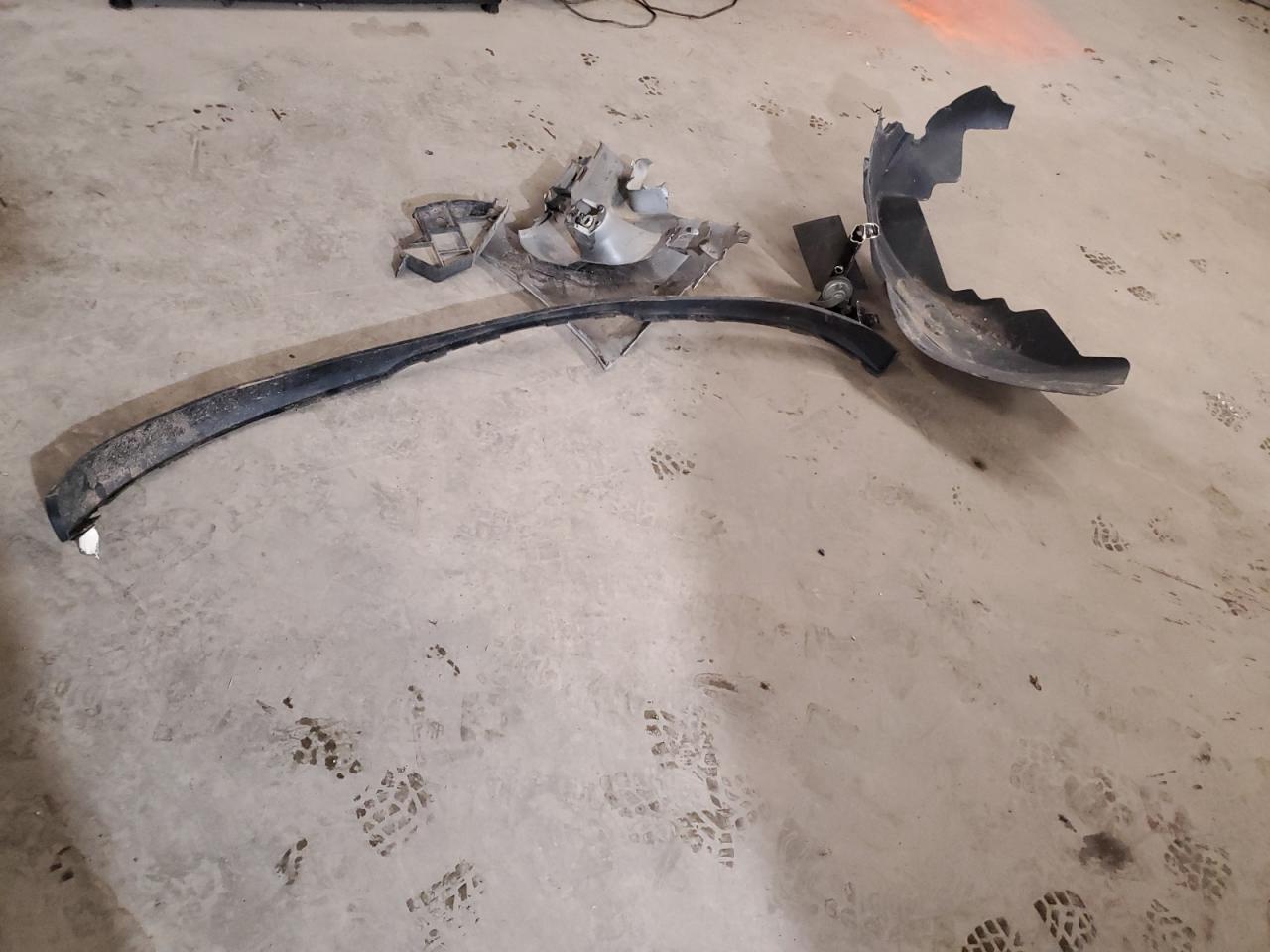 2013 Chevrolet Suburban K1500 Ls VIN: 1GNSKHE72DR266801 Lot: 71655405