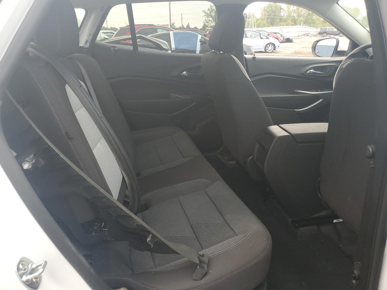 2025 Chevrolet Trax Ls VIN: KL77LFEP5SC246975 Lot: 71166455