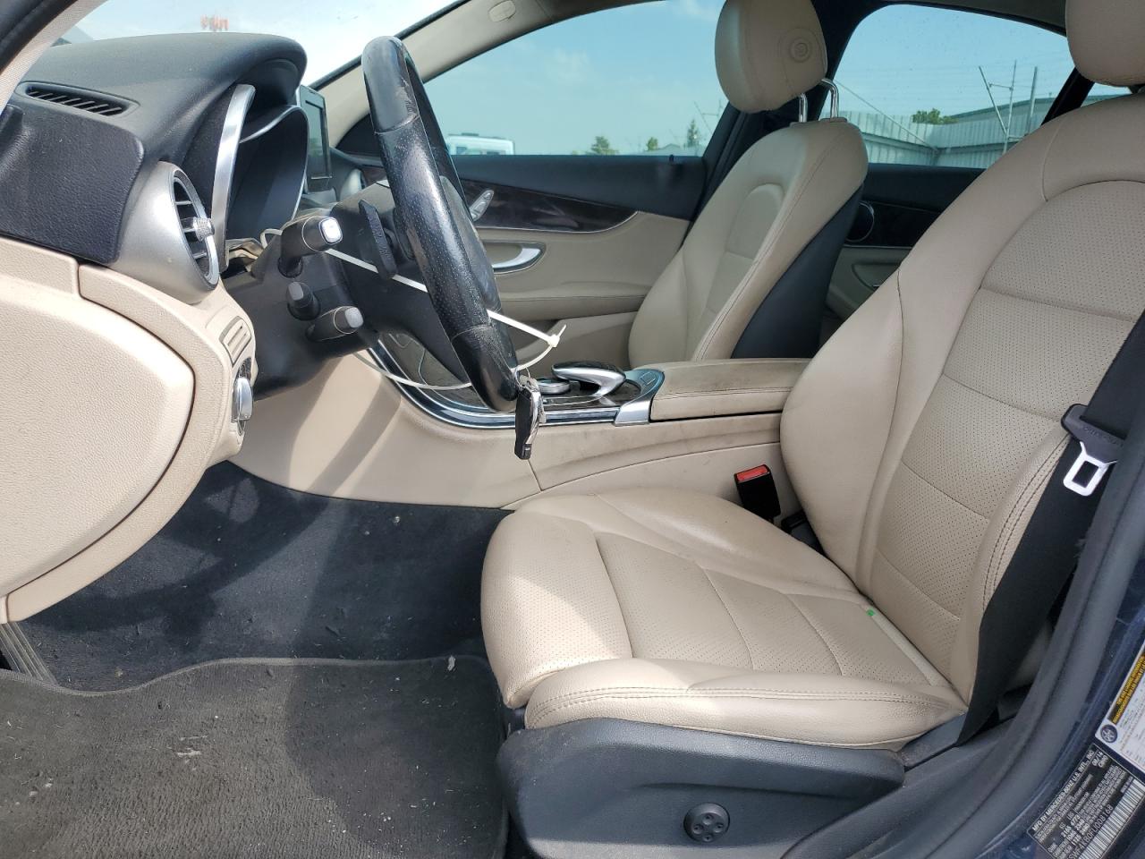 2015 Mercedes-Benz C 300 4Matic VIN: 55SWF4KB0FU008168 Lot: 82165245