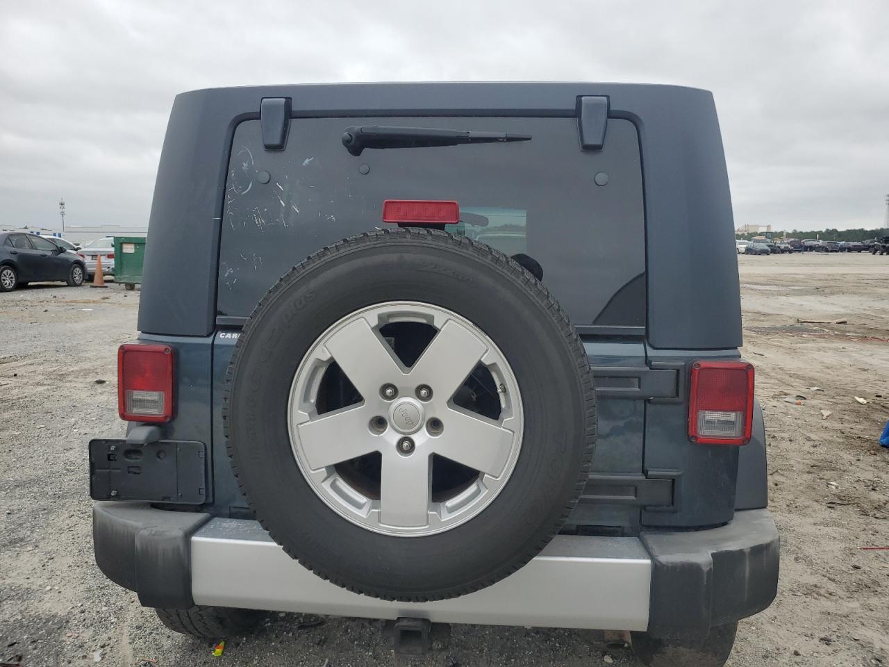 2008 Jeep Wrangler Unlimited Sahara VIN: 1J4GB59108L526795 Lot: 84829885