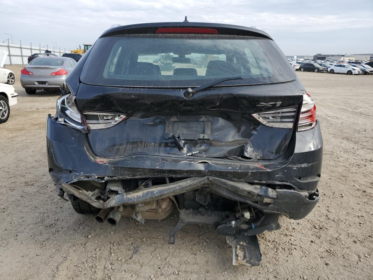 Фото: WBAVL1C52FVY39859