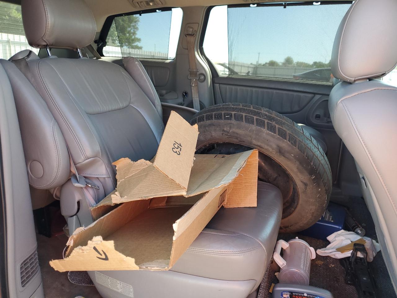 2008 Toyota Sienna Xle VIN: 5TDZK22C18S213228 Lot: 80791545