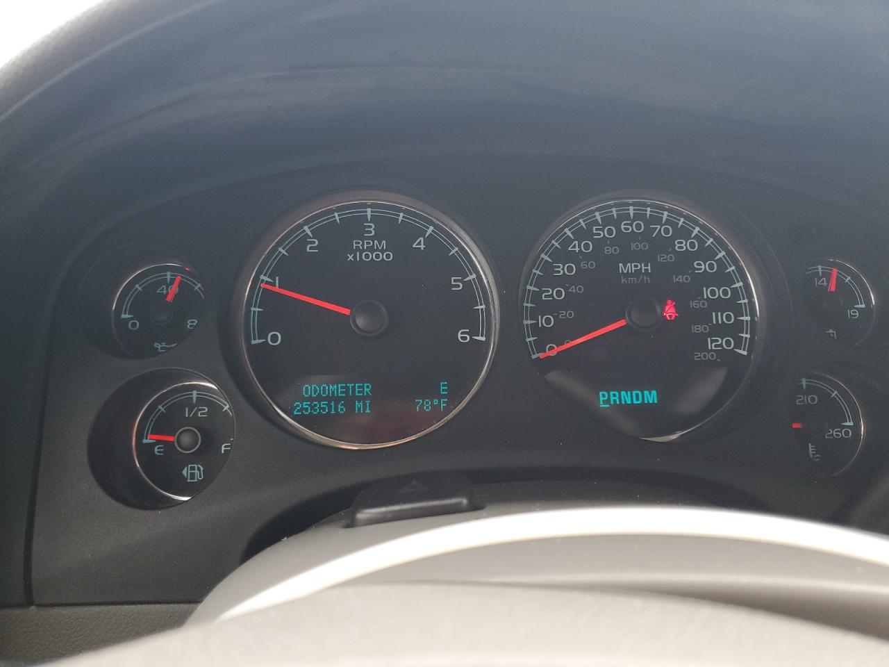 2009 Chevrolet Tahoe C1500 Lt VIN: 1GNEC23389R231646 Lot: 84576125