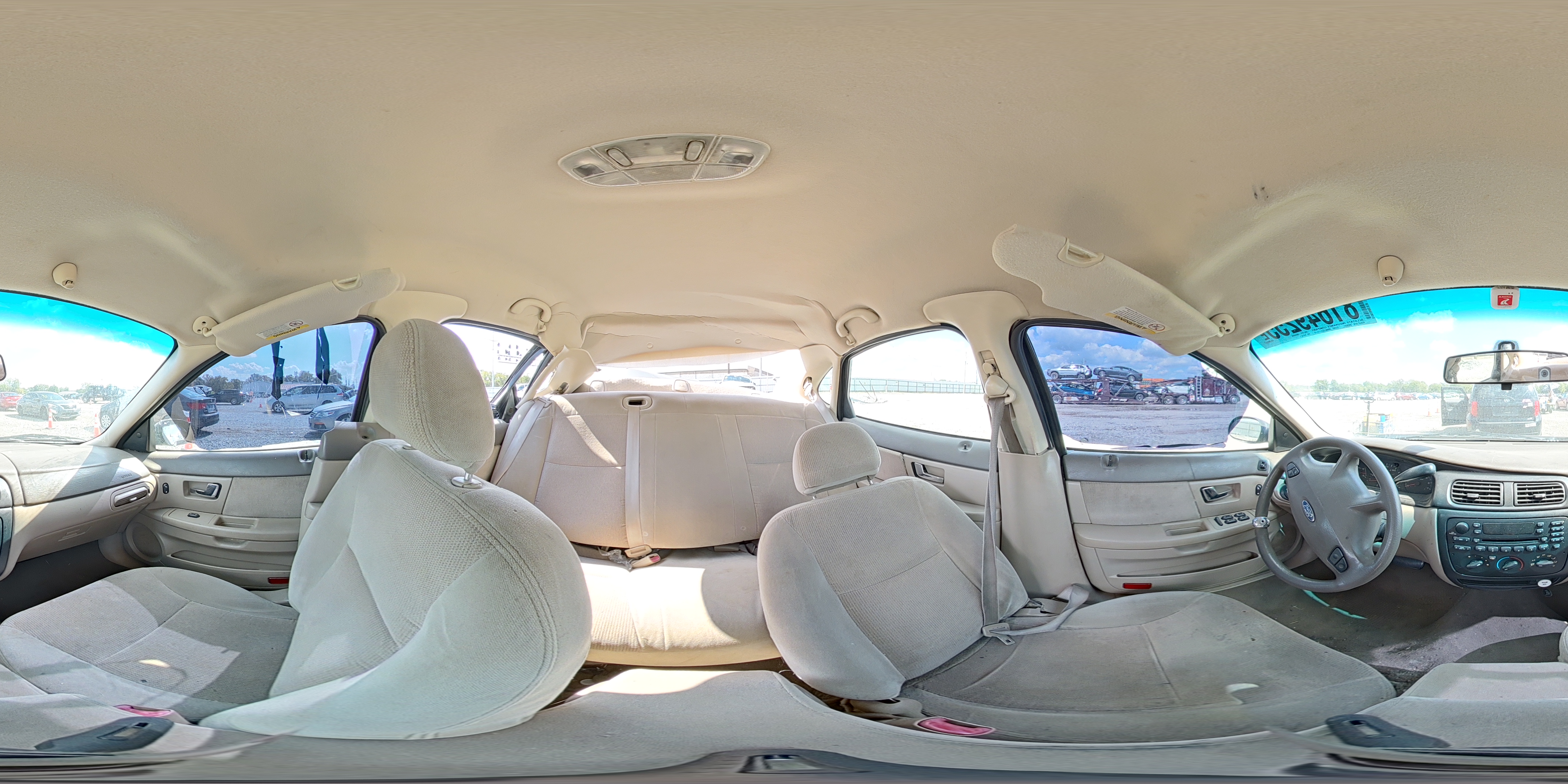 2002 Ford Taurus Se VIN: 1FAFP53U32A104745 Lot: 81649255