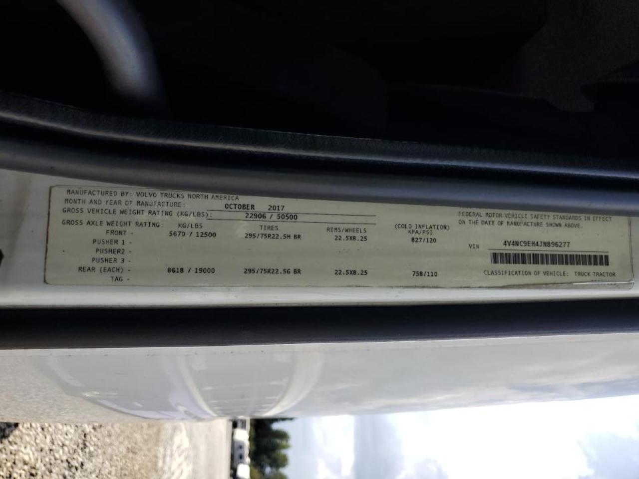 2018 Volvo Vnl Truck Cab And Chassis VIN: 4V4NC9EH4JN896277 Lot: 81436505