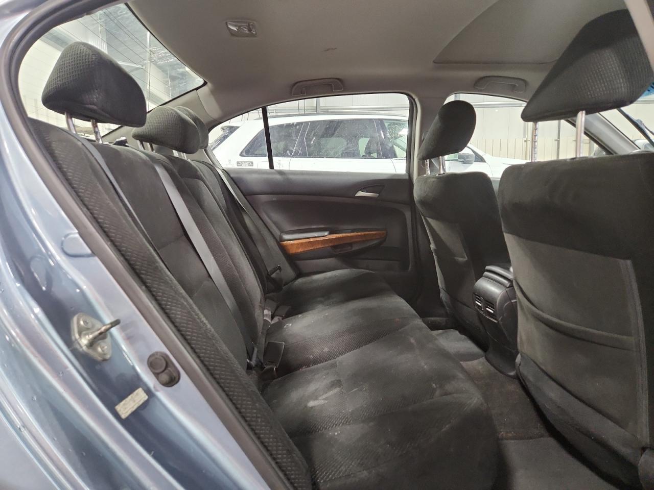 2011 Honda Accord Ex VIN: 1HGCP2F71BA111213 Lot: 80140525