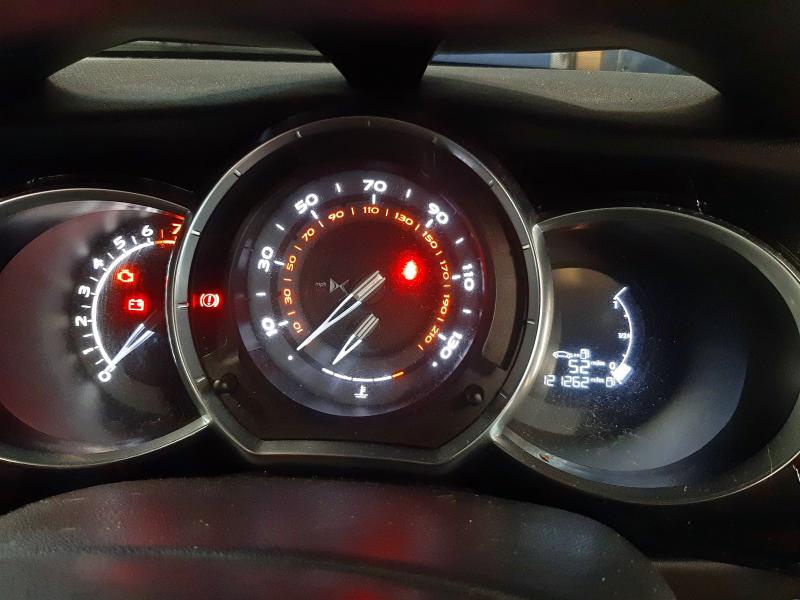 2017 DS DS3 CONNECTED CHIC PTECH 1.2 PURETECH CONNECTED CHIC 3DR