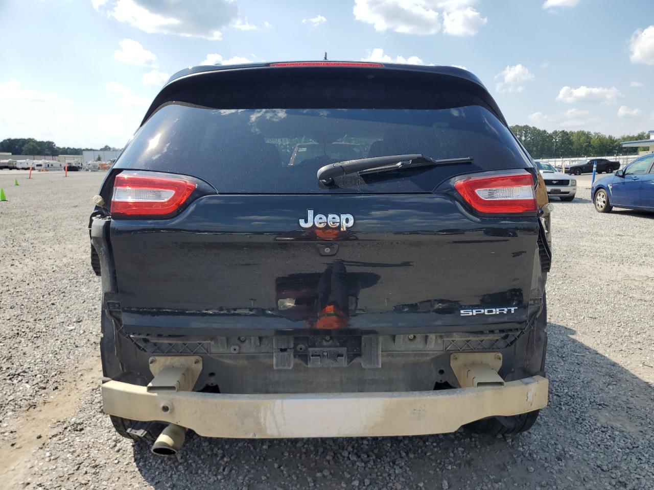 2015 Jeep Cherokee Sport VIN: 1C4PJLAB5FW707095 Lot: 71489235