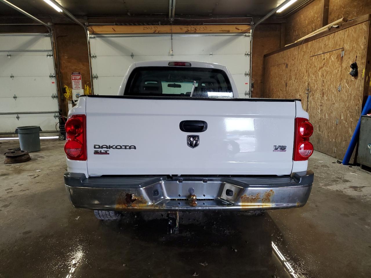 2006 Dodge Dakota Quad Slt VIN: 1D7HE48N86S605611 Lot: 84433645