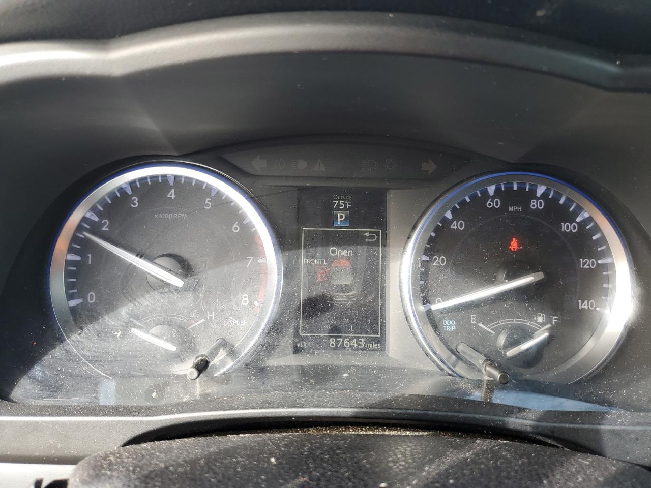 2016 Toyota Highlander Xle VIN: 5TDJKRFH6GS261883 Lot: 81831905