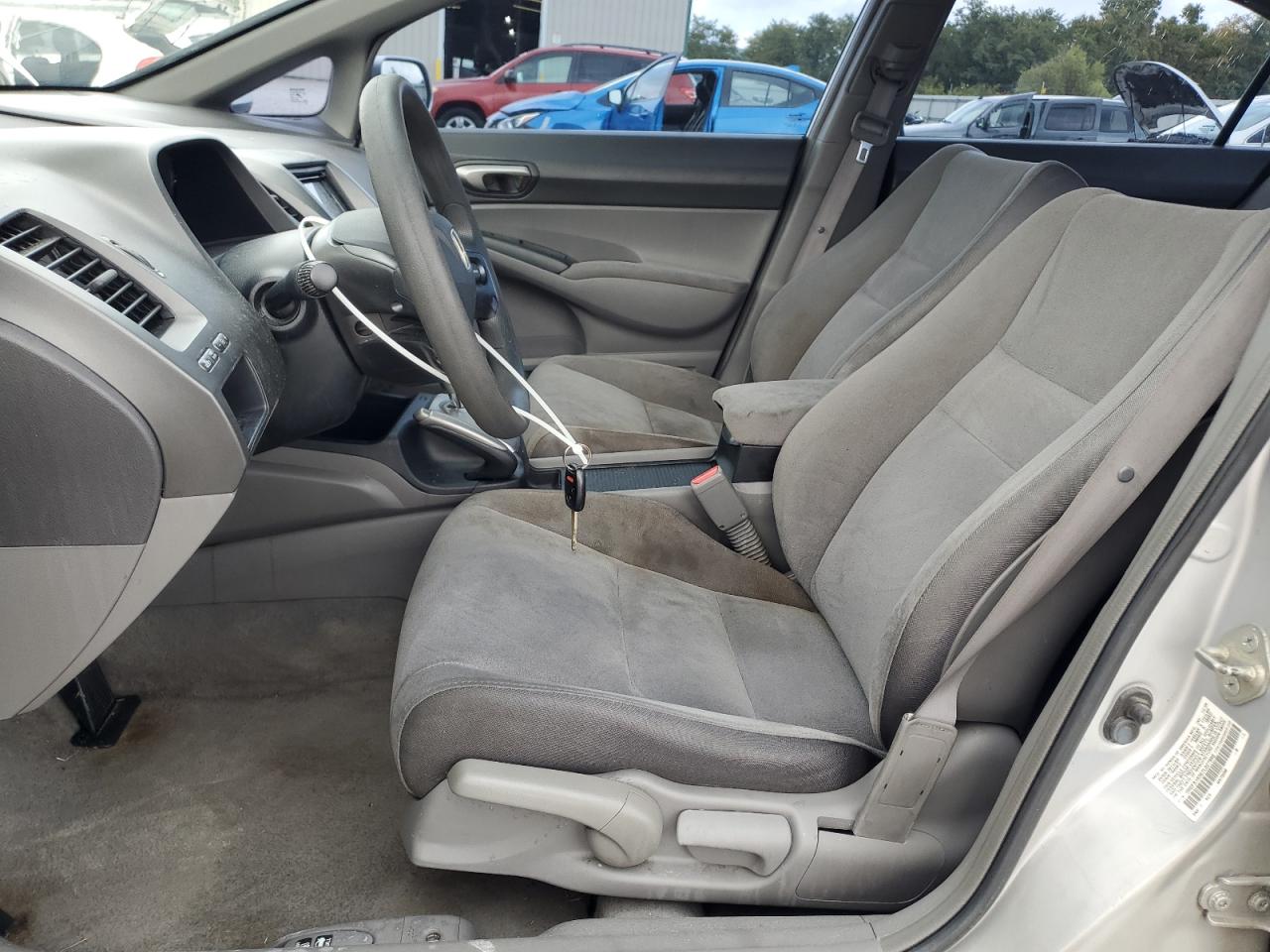 2007 Honda Civic Lx VIN: 1HGFA16567L027956 Lot: 71163735