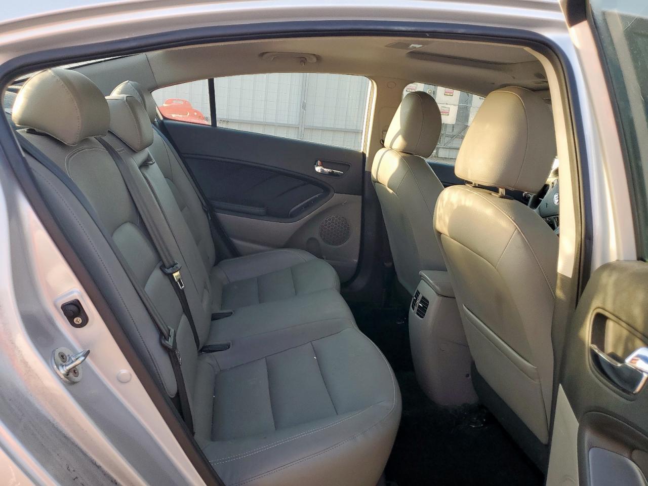 2016 Kia Forte Ex VIN: KNAFZ4A82G5613386 Lot: 80349115