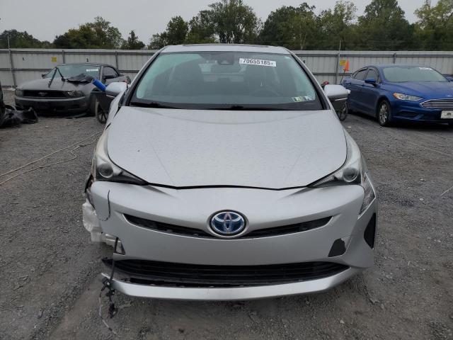  TOYOTA PRIUS 2018 Серый