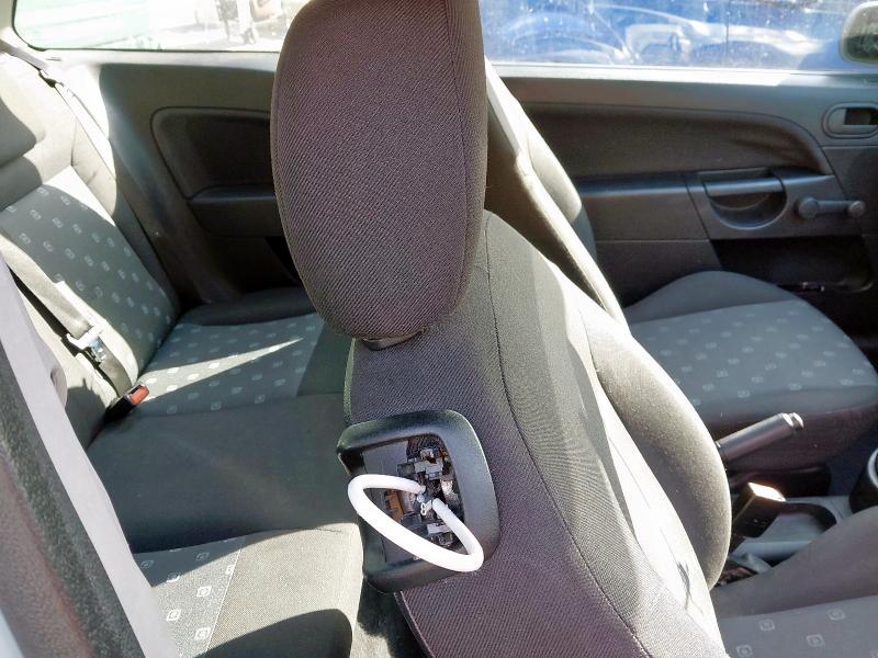 2004 FORD FIESTA FINESSE 