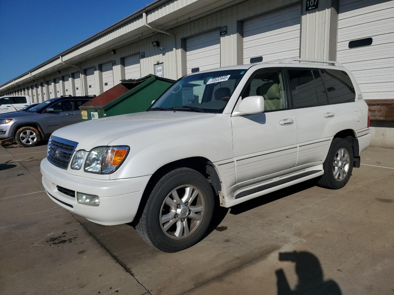 LEXUS LX470 2005. Lot# 70532445. VIN JTJHT00W953552369. Photo 1