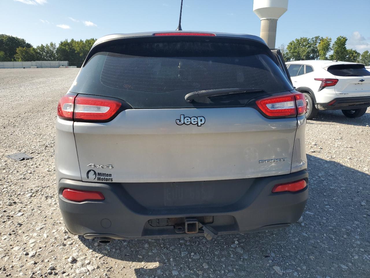 2015 Jeep Cherokee Sport VIN: 1C4PJMABXFW635073 Lot: 71092595