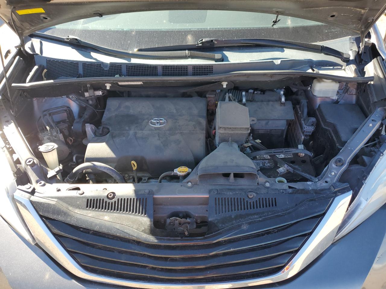 2014 Toyota Sienna Le VIN: 5TDKK3DCXES477208 Lot: 84217435