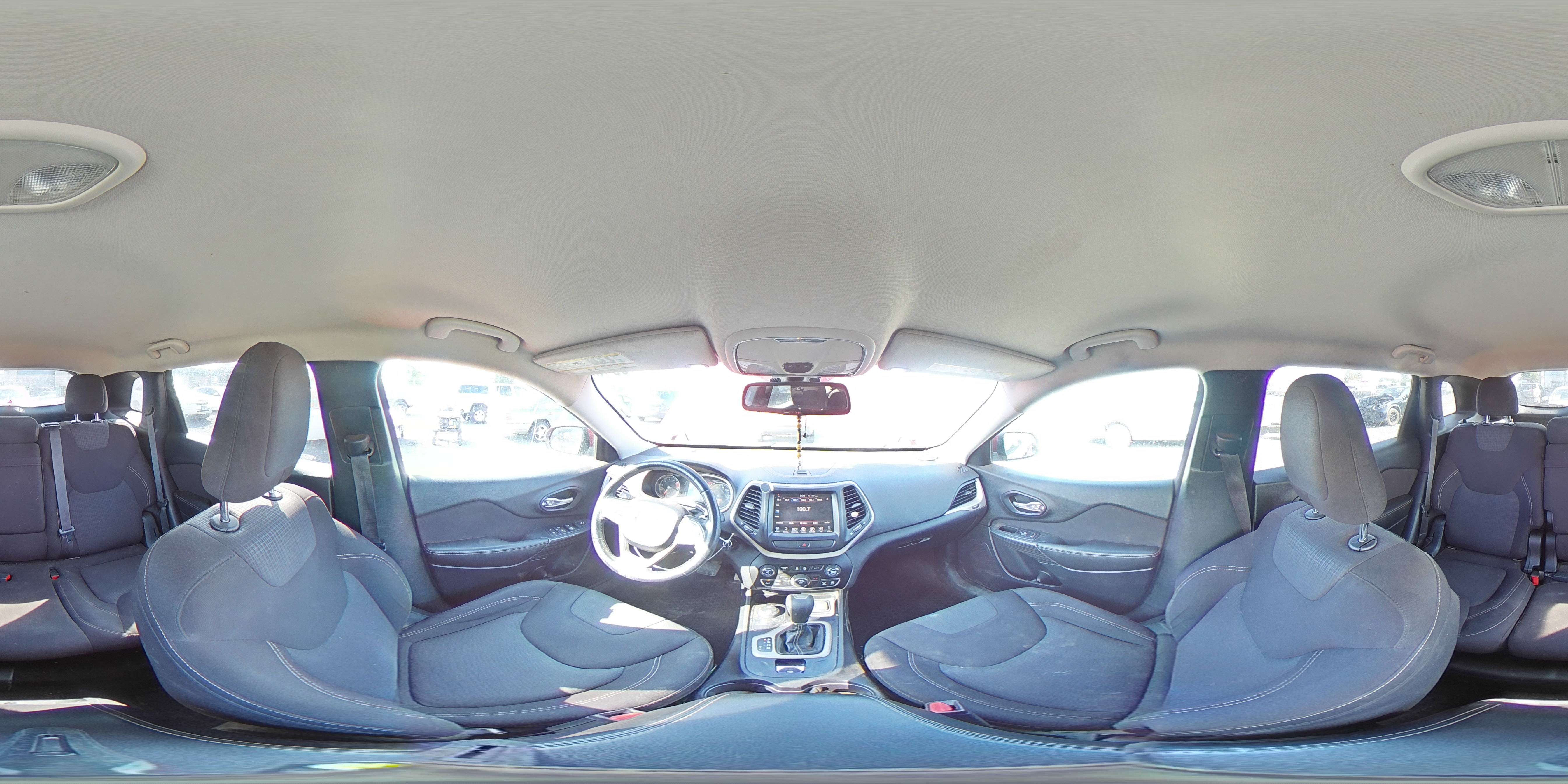 2016 Jeep Cherokee Latitude VIN: 1C4PJMCS4GW310594 Lot: 80718845