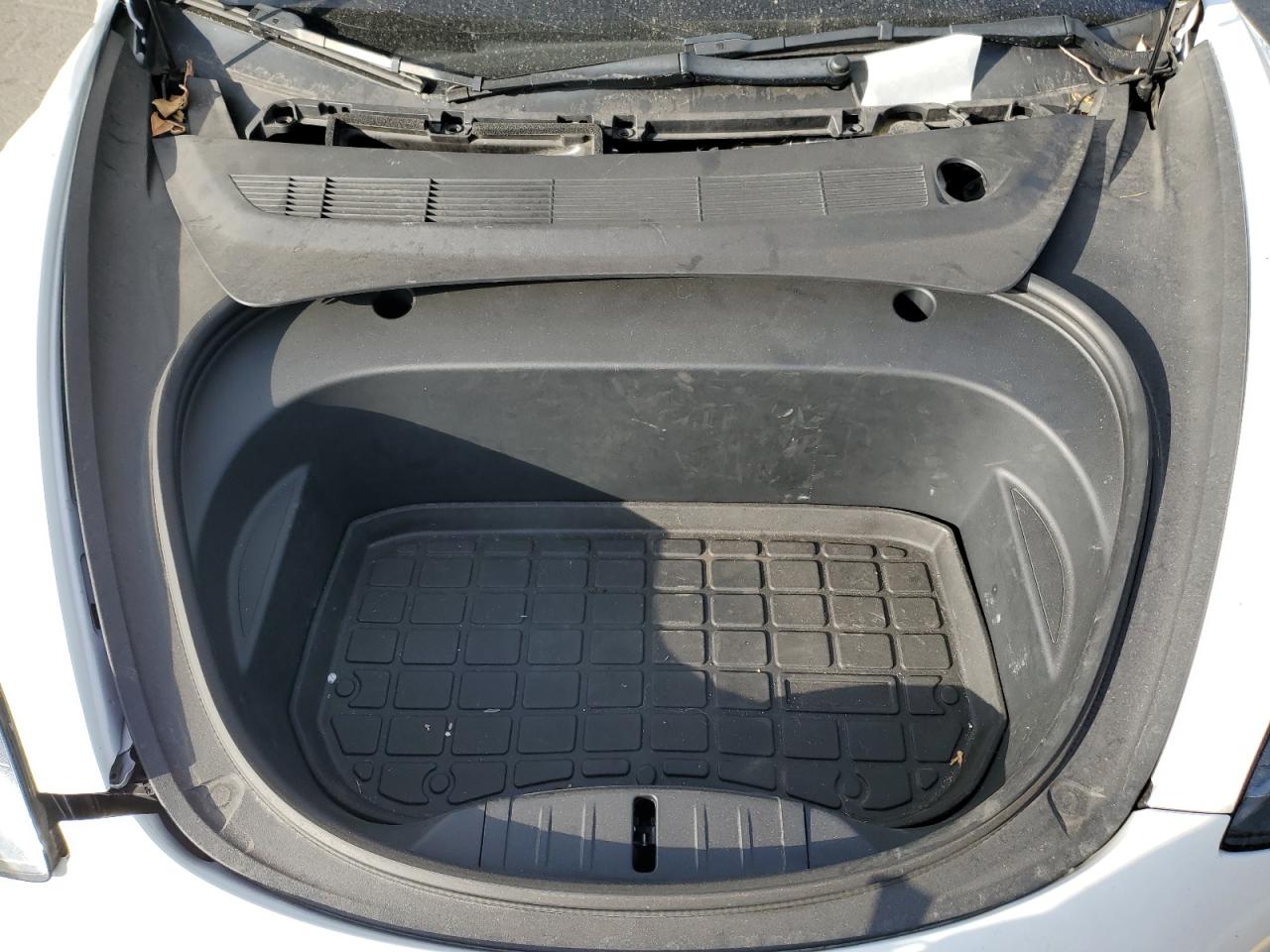 2023 Tesla Model 3 VIN: 5YJ3E1EA2PF465686 Lot: 84291525