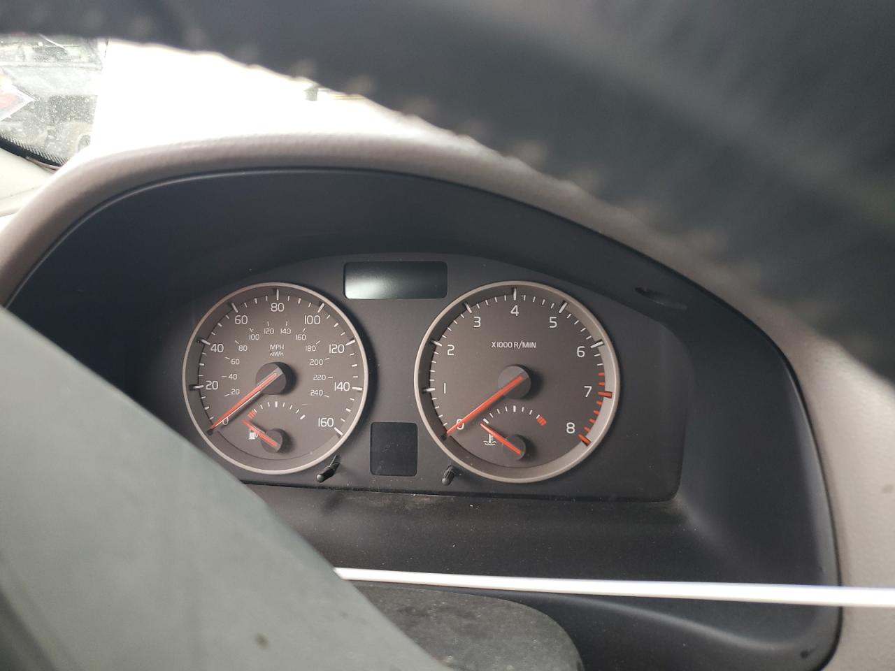 2005 Volvo S40 T5 VIN: YV1MS682452056873 Lot: 80263365