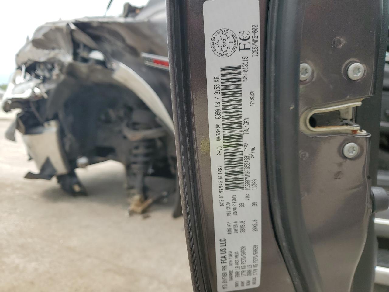 2015 Ram 1500 Laramie VIN: 1C6RR7VM0FS524691 Lot: 71960325